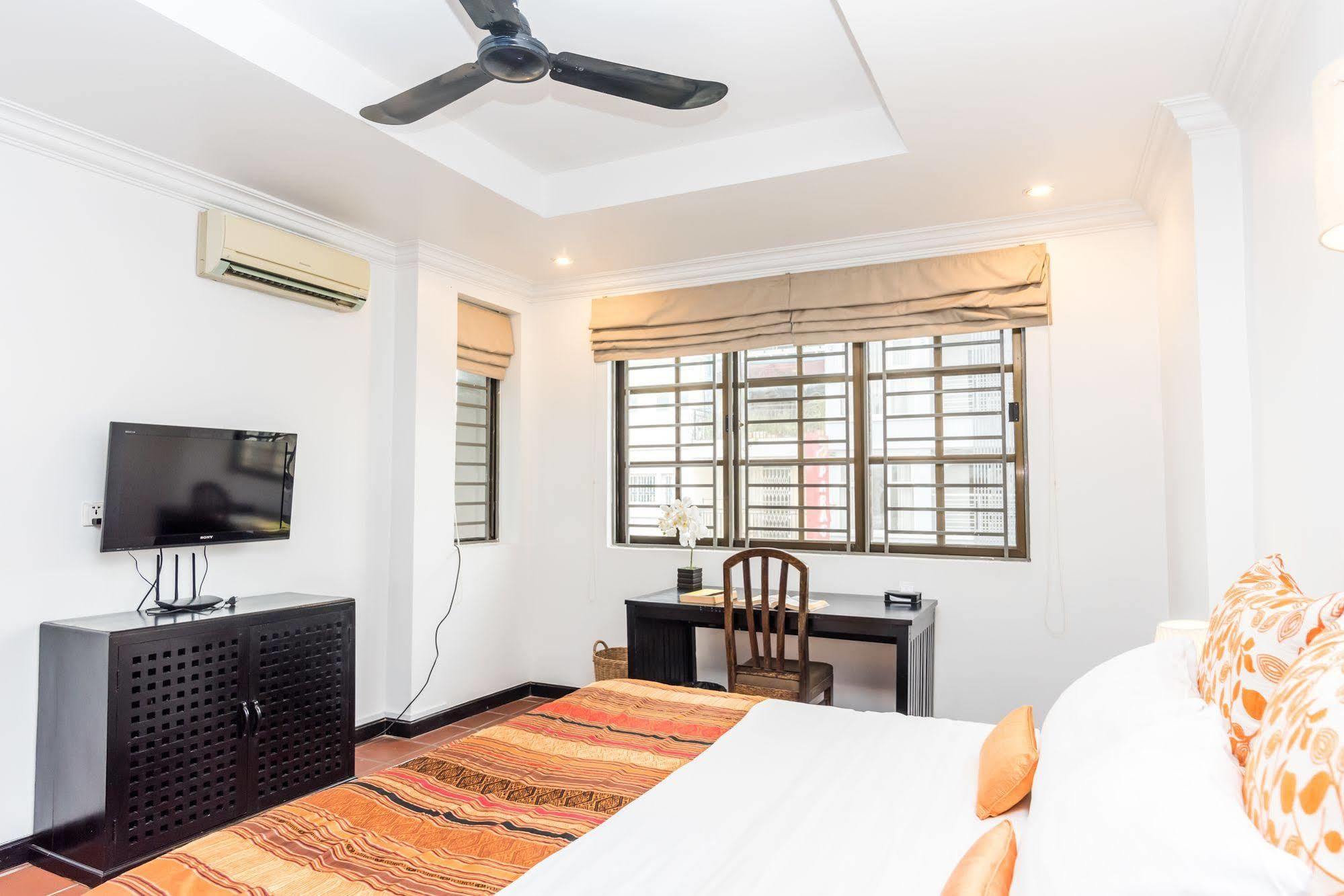 Hotel Tao Riverside Phnom Penh