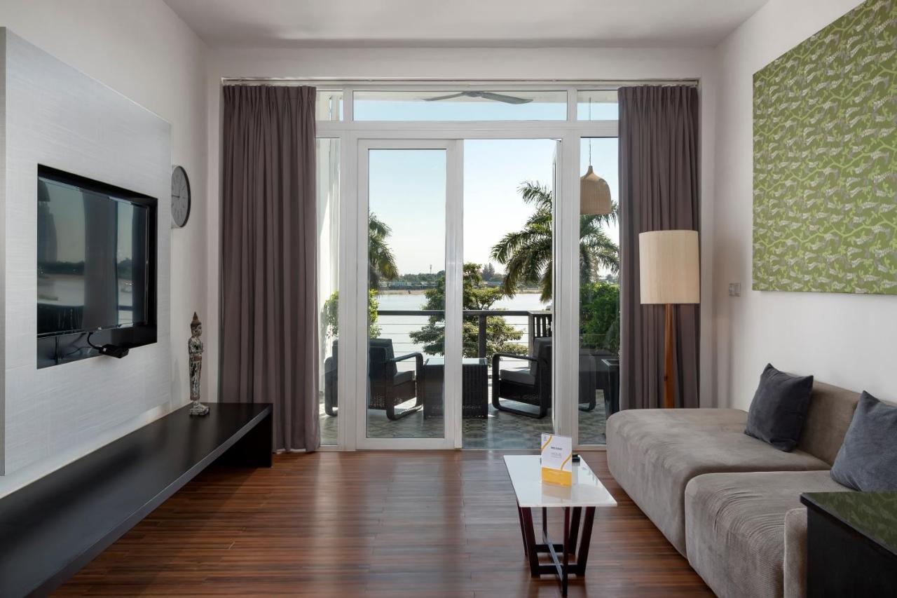 Hotel Tao Riverside Phnom Penh