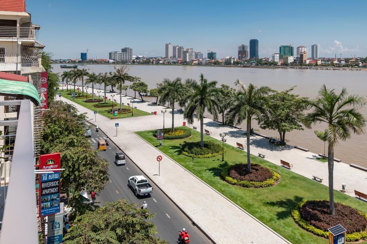 Tao Riverside Hotel